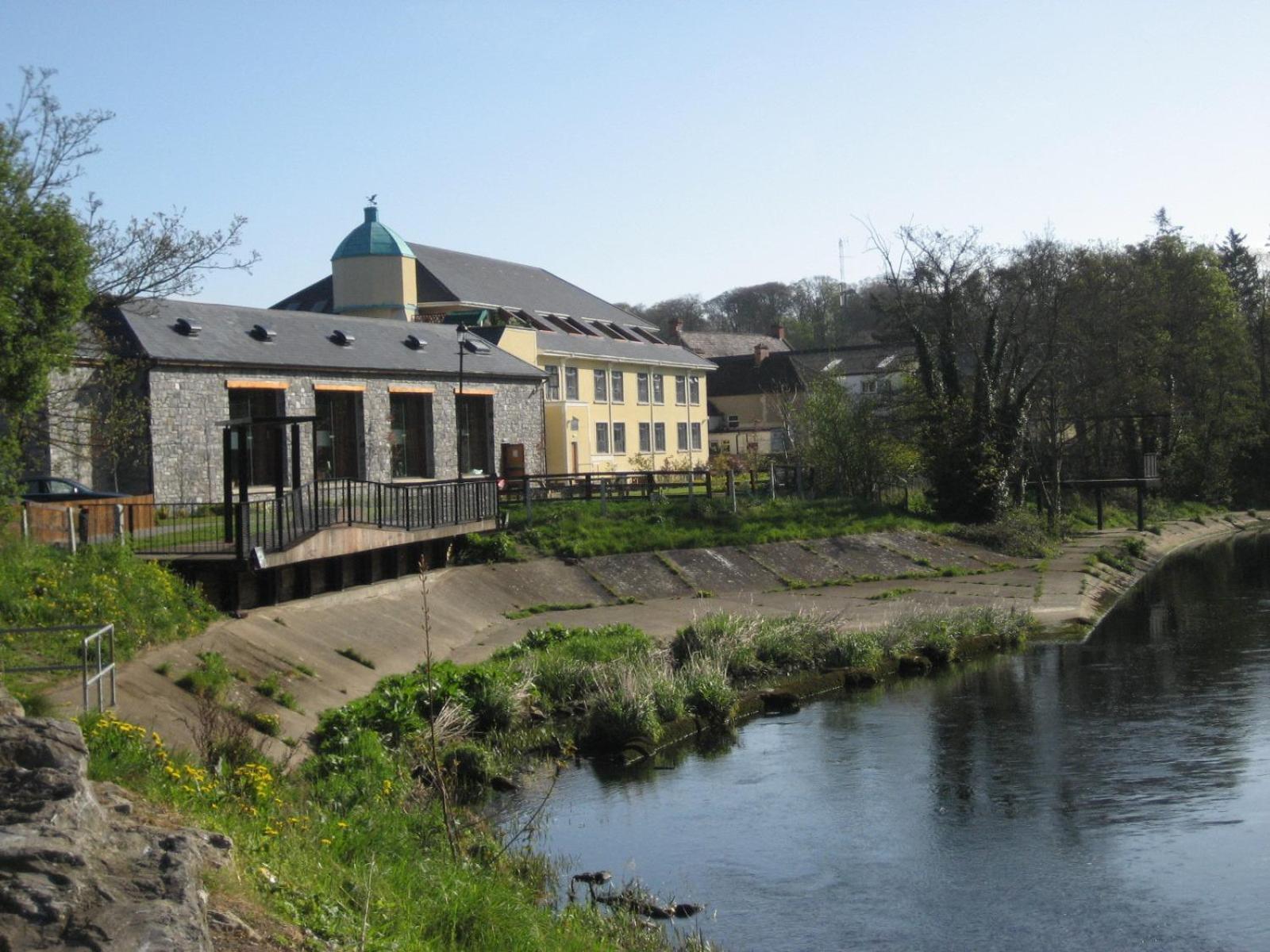 Court Yard Hotel Leixlip Exterior foto
